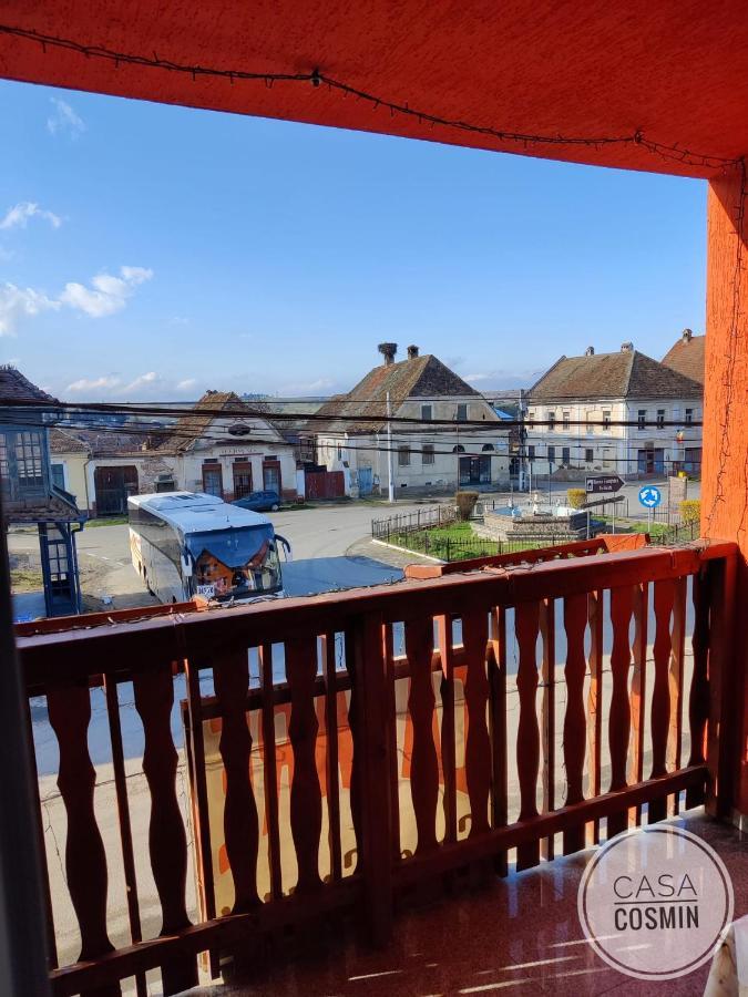 Hotel Casa Cosmin Cincu Exterior foto